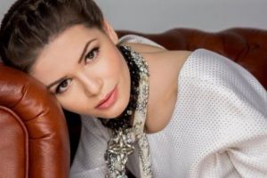 SCANDAL MONSTRU între Monica Gabor şi un CUNOSCUT PREZENTATOR TV. „Cum l-a făcut cu ochii ăia? S-o fi scremut?”