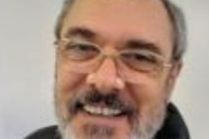 Mulţi patrioţi de operetă în România de azi. Cum văd ei viitorul ţării?