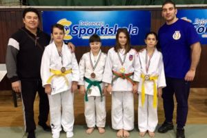 Arădenii au obţinut 4 MEDALII la competiţia INTERNAȚIONALĂ de judo de la Debrecen