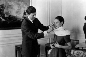 DOLIU după Hubert de GIVENCHY