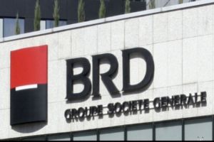 700 de angajaţi ai BRD vor fi restructuraţi în maximum trei ani