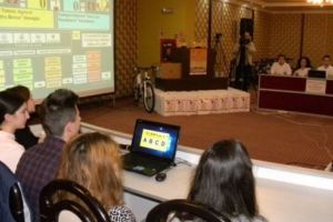 „Citeşti şi câştigi”, la a V–a ediţie. Laptopuri şi biciclete pentru elevii care dovedesc că au cultură generală