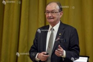 Acad. Simionescu, vicepreşedinte al Academiei: Ne trebuie un proiect de ţară, dar nu avem oameni de stat să-l îndeplinească