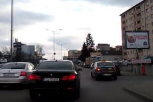 Șofer de BMW e ”Specialul zilei” pe Calea Turzii: ”Merita un video doar pentru el” - VIDEO