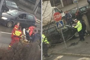 UPDATE FOTO – Accident cu trei maşini implicate pe Negoiu. O persoană rănită