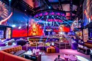 Cel mai cunoscut CLUB DE FIȚE din ROMÂNIA are mari probleme cu LEGEA. PROCURORII vorbesc despre un ABUZ ÎN SERVICIU