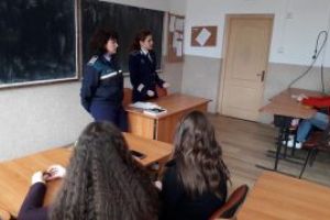 Campanie de prevenire a violentei in liceele din Maramures