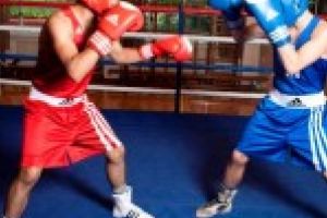 Pugilistele de la SCM Craiova au obţinut şapte medalii la Cupa României