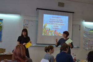 ”Pur şi simplu despre părinţi şi copii”, un atelier care a trezit emoţia! La Școala 2 din Voluntari, mamele au aprofundat misiunea, deloc uşoară, de a fi părinte!