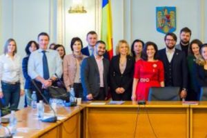 România, la un pas distanţă de a avea o lege anti-bullying. Autorităţile şi societatea civilă au dat startul unui plan naţional