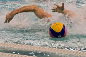 Echipele din Ungaria au dominat ediţia a II-a a Cupei Crişul la polo