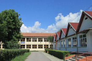 Încep lucrările de amenajare la Colegiul Economic pentru obţinerea autorizaţiei de la ISU 