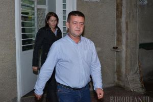 Semi eşec al DNA: Fostul prim-procuror al Parchetului Bihor, Vasile Popa, a fost achitat pentru corupţie, dar condamnat cu executare pentru şantaj