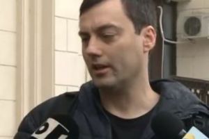 Dezdonământ-ȘOC în cazul profesorului căruia i s-a spart casa din GREȘEALĂ. Măsura CONTROVERSATĂ a autorităţilor 