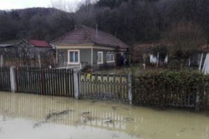 COD ROȘU de INUNDAȚII. Este PERICOL în CINCI JUDEȚE