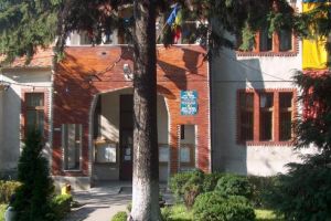 GAL-urile urbane de la Petrila şi Lupeni au dificultăţi cu strategiile