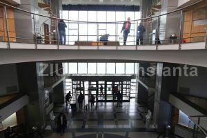 Un ofiter de la Operatiuni Speciale din Constanta, trimis in judecata. Noul termen - 3 aprilie 