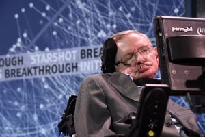 A murit Stephen Hawking. A trăit peste 50 de ani în scaun cu rotile
