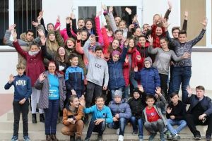 Proiect pentru protejarea izvoarelor de apă minerală, demarat de şcoala din Panaci