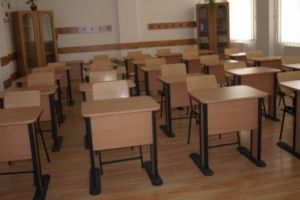 ŞCOLI ÎNCHISE din cauza inundaţiilor. Unităţile în care nu se ţin cursuri