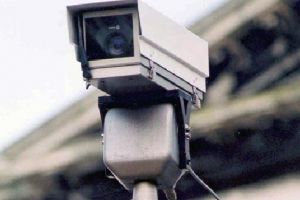 Agenţi economici cu breşe în sistemul de securitate, amendaţi de Poliţie!