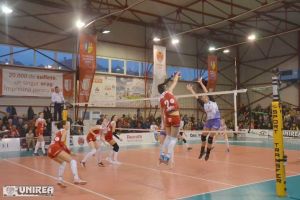 FOTO: Volei Alba Blaj – CSM Lugoj 3-0 | „Încălzire” pentru… Știinţa Bacău!