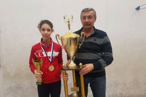 Andreea Muntean a obţinut medalia de aur la etapa a IV-a a Circuitului Internaţional de spadă 