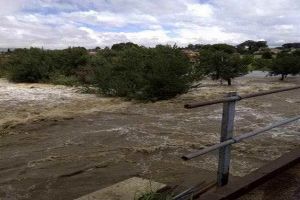 Cod Roşu de inundaţii la Braşov: Lângă Augustin, la Baraolt, 300 de persoane evacuate!