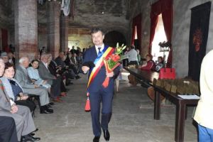 Hunedoara: Cuplurile care împlinesc 50 de ani de căsnicie, recompensate de primărie