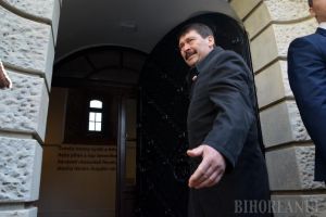 Preşedintele Ungariei, Áder János, a descuiat Turnul Ciunt din Salonta (FOTO)