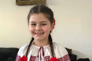 O băcăuancă a strălucit la festivalul-concurs „Florile Ceahlăului”