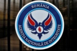 Agenţia Naţională de Integritate a prins 12 primari şi consilieri în ilegalitate