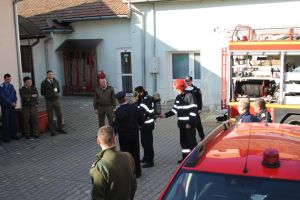 SIMULARE: Incendiu la arhiva Centrului Militar Judeţean Alba, unde o persoană a rămas captivă