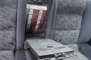 Ţigări de contrabandă de aproape 70.000 de lei, confiscate de poliţiştii de frontieră