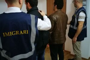 Sarbi din Timisoara, obligati sa paraseasca tara. Nu mai aveau drept legal de sedere in Romania