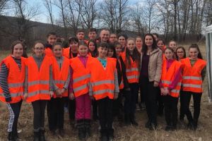 Deputatii Daniela Otesanu, Eugen Neata si Vasile Cocos au participat la actiunea “Luna Plantarii Arborilor”