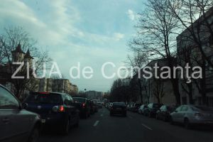 Trafic ingreunat pe bulevardul 1 Mai din cauza filmarilor serialului The Romanoffs