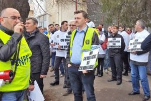 PROTEST al POLIȚIȘTILOR din CONSTANȚA. Cer salarii mărite şi transparenţă decizională