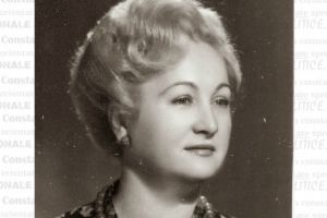 #citesteDobrogea: Prof. dr. Olga Dutu sarbatoreste opt decenii de viata. Cu respect, la multi ani!