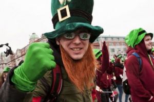 Irlanda, mult mai aproape de România