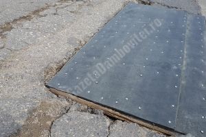 EVOLUȚIE: Palul din pod,  acoperit cu cauciuc bătut în cuie! Probabil o inovaţie tehnologică