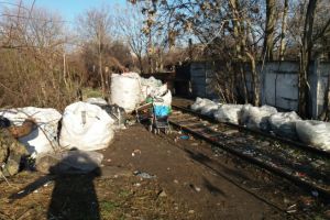 Deşeuri reciclabile depistate pe o strada din Ploiesti. Ce au facut politistii