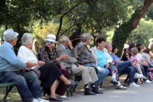 De ce n-ajung banii pentru pensiile românilor care au cotizat