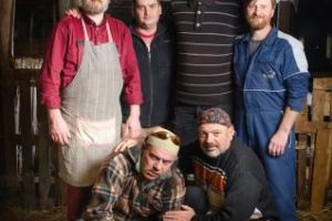 TVR a anulat emisiunea ”Cu tigaia-n spate” prezentată de Dan Păvăloiu