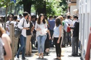 De luni încep simulările pentru Bacalaureat. BAC 2018