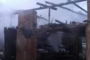 Incendiul din comuna Armeniş, pus intenţionat de un vasluian