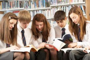 Mai învăţaţi! Elevii bihoreni, note mici la matematică, la simularea Evaluării Naţionale