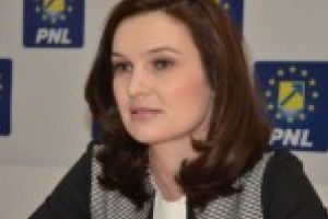 Deputatul PNL Valeria Schelean, întrebări pentru premierul Viorica Dăncilă