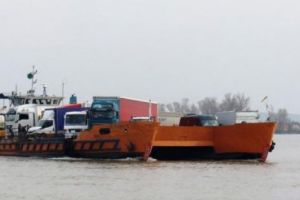 Bacul dintre Galaţi şi Tulcea nu mai merge