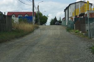 Strada Traian Ţăranu va fi asfaltată anul acesta, după înlocuirea conductei de apă